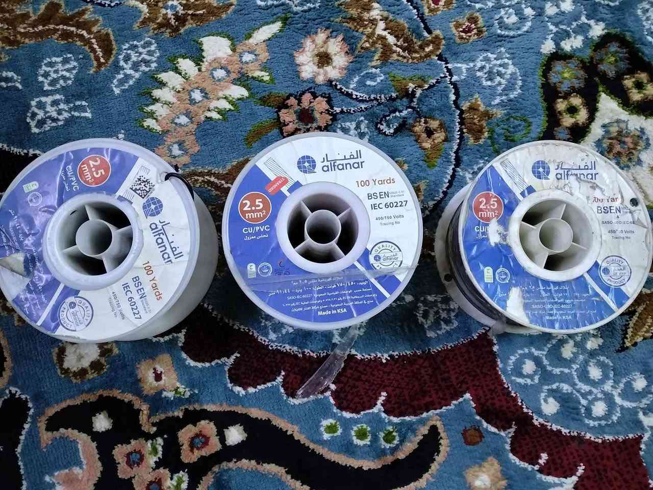 2لفه فنار+نص لفه السعر100
6متر كيبل4*16

2متركيبل4*16

5متركيبل4*10

سعركيبلات كلهن75لف
رقم تليفون ***********
