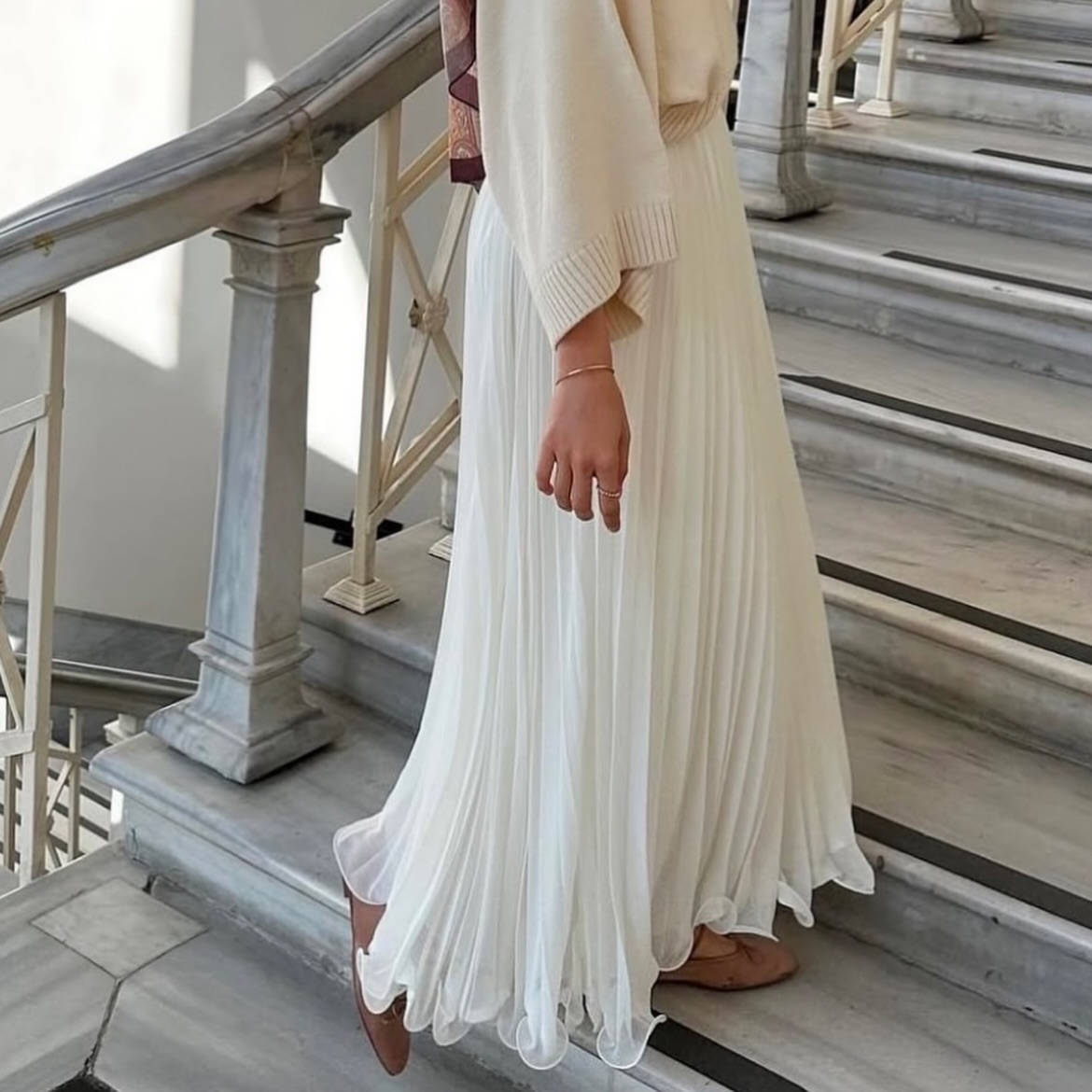 تنورة الاميرات ترهم ويه جميع تنسيقات 😂💪
قطعة الأصلية 
فري سايز 
طول ١١٠ سم

تتوفر خدمة توصيل لجميع محافظات العراق 🇮🇶 
***********
#تنورة_الأميرات #تنورة #ازياء_سان #ازياء
