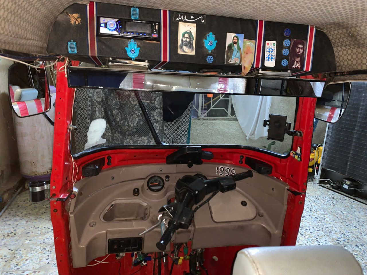 سلام عليكم تكتك للبيع موديل 2018مرقمة رقم كربلاء مكفولة تكتك من حار ومن بارد بيهة رصعه موضحة بل صورة جوة البك لايت وما مرجعيهة. محرك مكفول من تنقيص وتبخير تكتك مابيهة اي تعمير
السعر 4700 وبيها مجال
الرقم ***********
مكاني بغداد الحسينية مال راشدية
