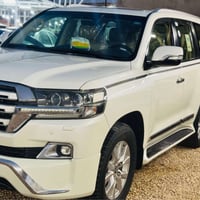 وايت ادشن • ٢٠١٧ • ٦ سلندر