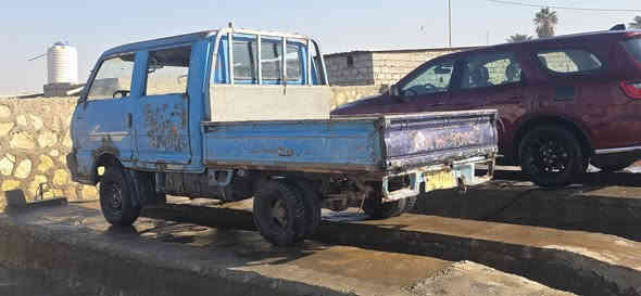 اسلام عليكم ورحمه الله وبركاته كيه موديل ٩٣ رقم ديالى صدامي السياره بسمي لبيع السعر ٢٢ ورقه كير محرك تخم تاير اكسل بل جيس عوزهه صبغ فقط ودوشمه ***********
