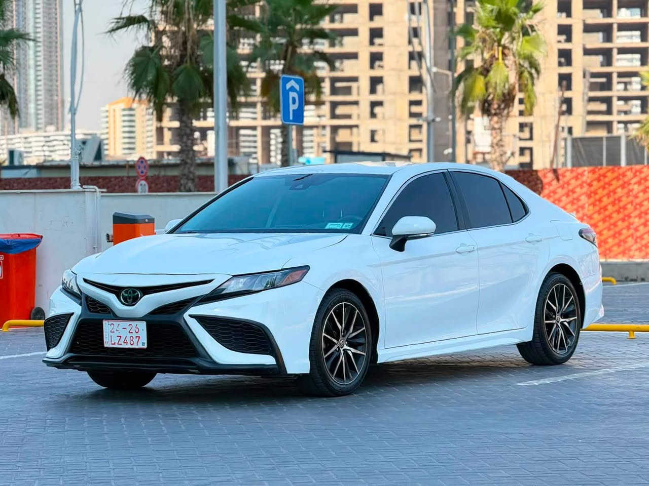 السلام عليكم
تويوتا كامري 2024 SE

 الصبغ : جاملغ و باب خلفي  ⚠️ 
ايرباك سليمة طرف الحادث البرده طاك فقط 
لوون : ابيض  - 
بجم كبس

‏‎ *********** كورك / واتساب 
‏‎ ‏‎
السعر : 190$  ومجال للشراء
السيارة كاتي تترقم شمالي تكلفة رقم ١١ ورقة 

    ( سياره بدون مصرف‏)
حجر صالنصه رادارات بيلادى 
مواصفات :  
كشنات كهربائي 
‏‎کشنات جلد
‏‎شاشة 📺
‏‎كاميرا 📷
‏‎رادار 🛣
ماشية ٣٥ الف 
‏‎لايتات زينون LED
‏‎محرك ٤ اسطوانات (سلندر)
مكان السيارة اربيل  
‏‎
