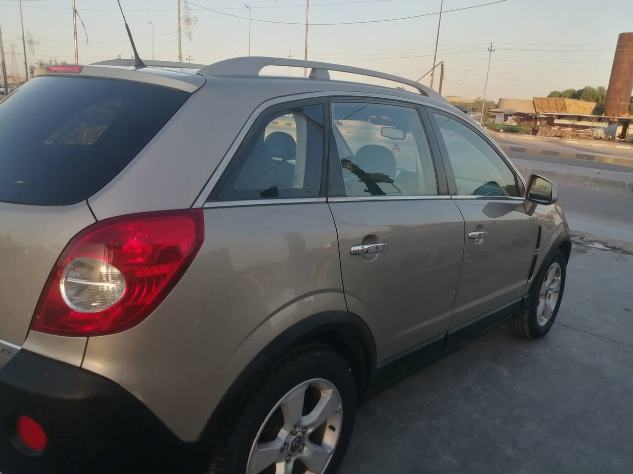 السلام عليكم
اوبل انتارا موديل 2009
اللون شمباني
فول مواصفات ما عدا البصمة 
    نظام ABS.
* وسائد هوائية.
* تكييف.
* زجاج ومرايا كهربائية.
* كشنات جلد وتدفئة، فتحة سقف، ودفع رباعي 
المحرك 6 سلندر 
رقم اربيل انكليزي
للأستفسار الاتصال على الرقم
***********
