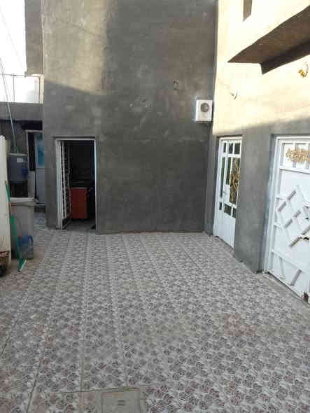 السلام عليكم
دار للبيع المساحه 150متر طابو زراعي سند 25 تحويل مباشر الموقع الحمزه الغربي على ربيانه شارع الحاج ابو انس 
بيت متكامل ونضيف وسعره مناسب 57 بي مجال حك جيه ***********
