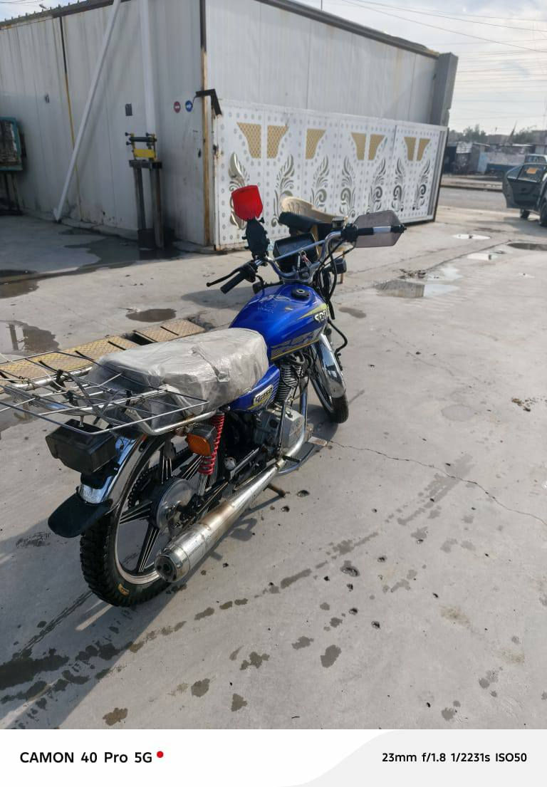 السلام عليكم ورحمة الله وبركاته دراجه للبيع ايراني سونيك 2021 دراجه خير من الله نضافه 80% 
ڪهربائيات شغاله ڪلها مڪينه ناعمه وحلوه شلعه ومعدل خير من الله بس الهورن ماابيعه سعر (550) وبيها مجال بصيط لن محتاج ضروري مڪاني بغداد الحسينيه مال الراشديه موبايل(***********) شراي خابرني وانه خادم لا تراسل خاص خابر او راسل واساب
