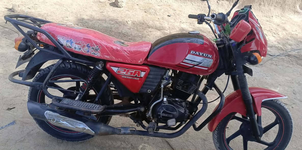 دراجه للبيع دايون كلك كلك كلك السعر خاص شباب والمو شراي لا يراسل مكاني رفاعي طريقد سيد احمد🇮🇶🔥🚫❌


**إذا كنت صاحب هذا الإعلان وتريد حذفه لأي سبب، رجاءا أرسل رسالة إلى الدعم الفني**