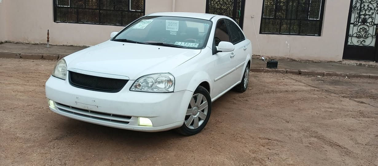 للبيع اوبترا لون ابيض ٢٠١١كفاله عامه
مكينه وكير مكفولات تبريد وتخم  تاير وتبريد وحداديه كله جديد السياره جاهزه ومامتعوبه السعر ٨٥وبيها مجال العنوان نجف مشخاب للاستفسار ***********
