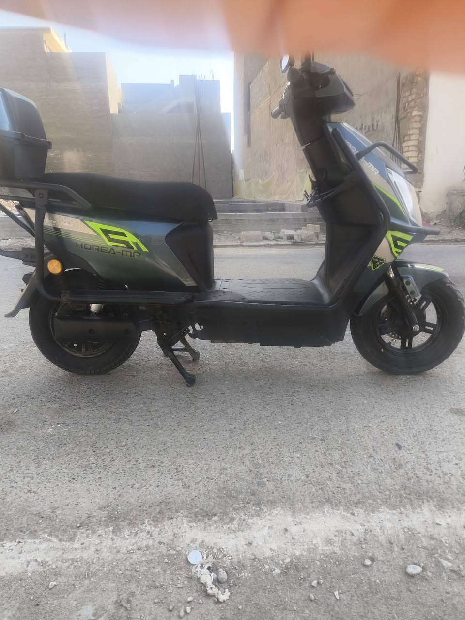 سكنس لبيع موديل 25 سته باتري كوري بطاريات فول عشره ونص يقرن كهربائيات كلها شغاله اي نقص مابيه نضافه خير من الله نضام كارت تشغيل سعر 
500 بي مجال 
***********
+9647827587898
