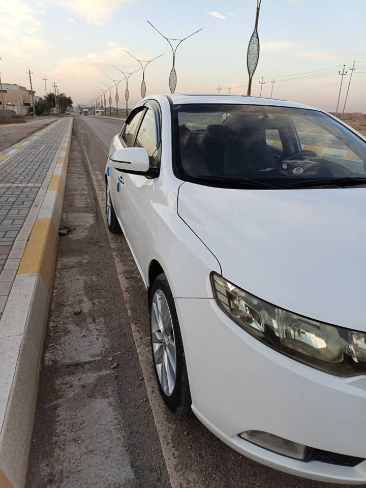 سيراتو 2012 فول عدا جلد
بصمه فتحه بسقف ABS ماشيه 
160 مكان سياره خانقين لاستفسار 
*********** خناقين, ديالى
