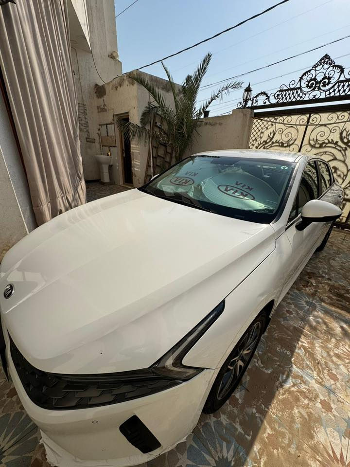 K5 خليجي 2021
مكينة 2000
ماشية 55 الف 
مكفوله بيه رصعات بسيطه  
السياره ما بيه اي نقص شرط 
185 بيه مجال حق جيتك 
***********

