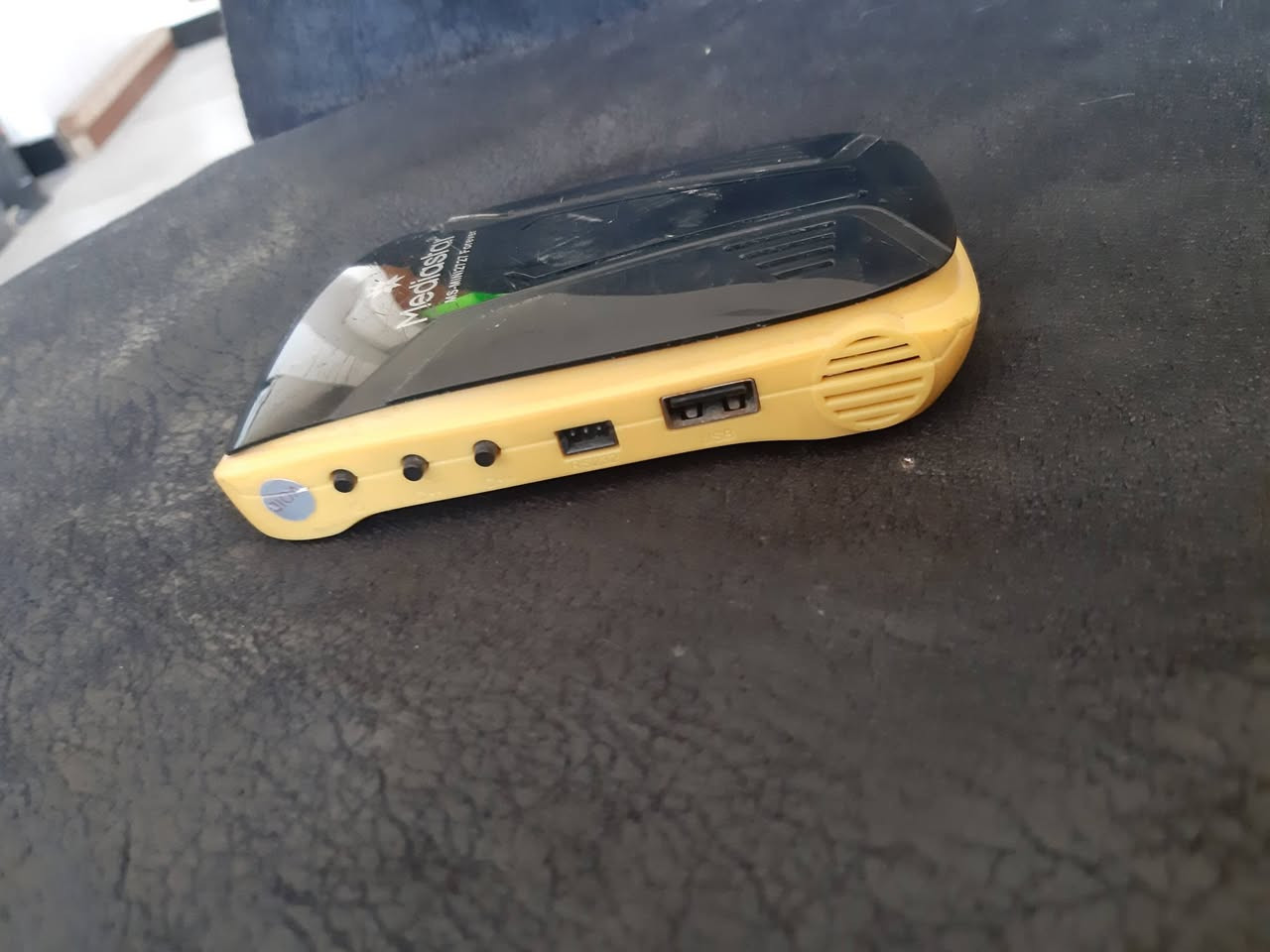 السلام عليكم 
ستلايت ميديا ستار 27 27 للبيع 
الجهاز شغال ما بي شي 
فقط التونر مكسور 
للبيع ب 5
مكان بغداد الشعله


**إذا كنت صاحب هذا الإعلان وتريد حذفه لأي سبب، رجاءا أرسل رسالة إلى الدعم الفني**