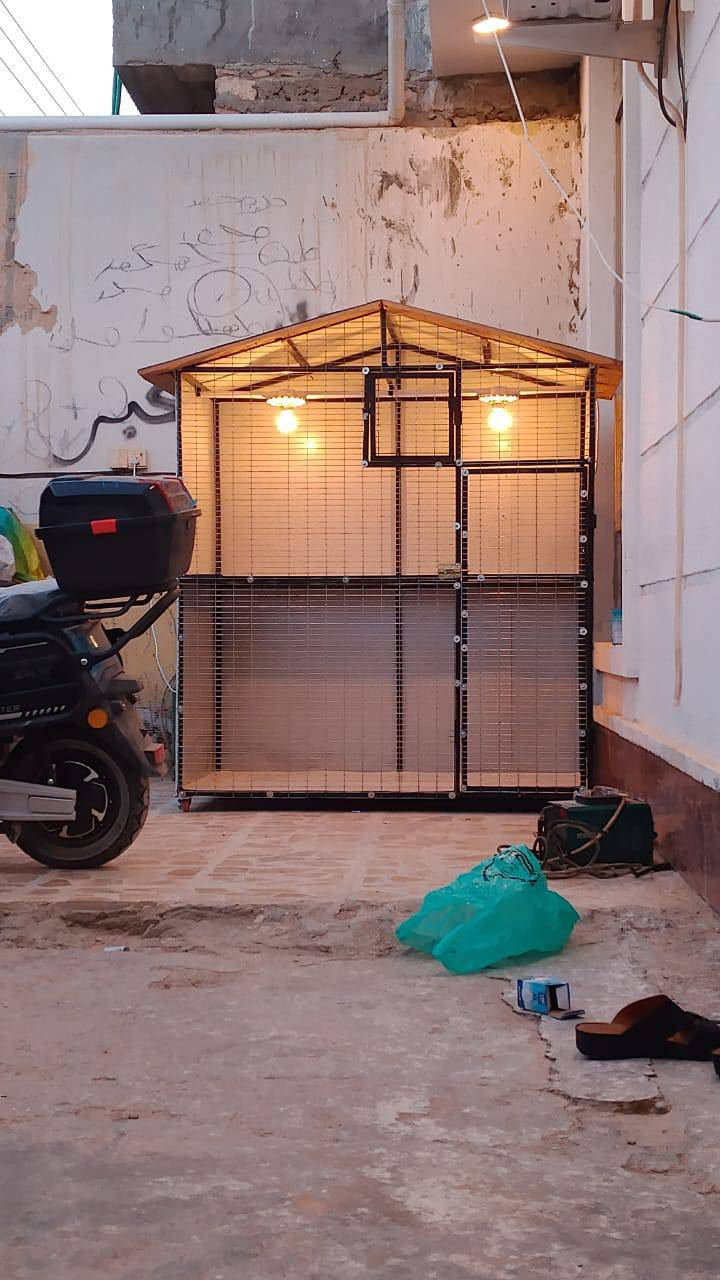 قفص حديد تكمه عرض 150 وارتفاع 175 كامل للبيع السعر 140 بي مجال عنوان رمادي شارع النخيل باتصال بالرقم ***********
