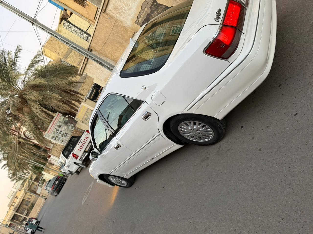 مملكه موديل 2000// سياره مكفولة من الكص ونقل جثه والكلبه. كير مكينه كفاله سياره دكمتين. كهربائيات حداديه تخم تاير كله شغاله تبريد شغال ثلج سياره مال جناي 👌. 4كشنات كهربائيه. سياره جديده بمعنى الكلام وجاهزة. السعر 👈. 92.  وبيها مجال العنوان العمارة 🦅 مكلف بنشر شراي تصل علا صاحبه 📞. ‏‪***********‬‏
