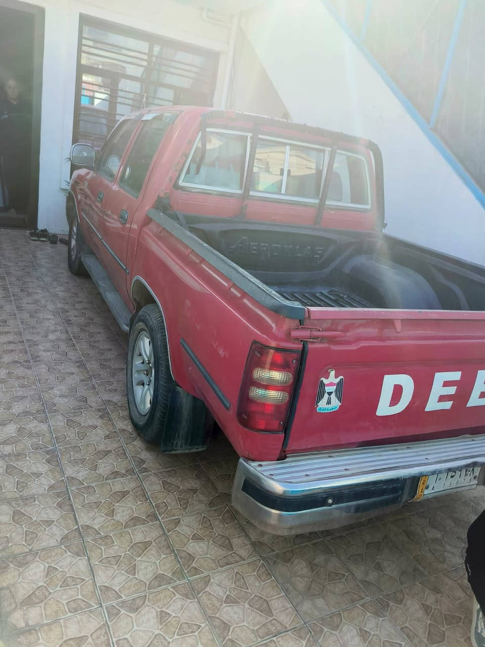 السلام عليكم دير موديل ٢٠١٣سياره حلوه بيه اماكن صبغ  سعر البيع ٥٥او بيها مجال شرط التحويل  الأستفسار ***********
