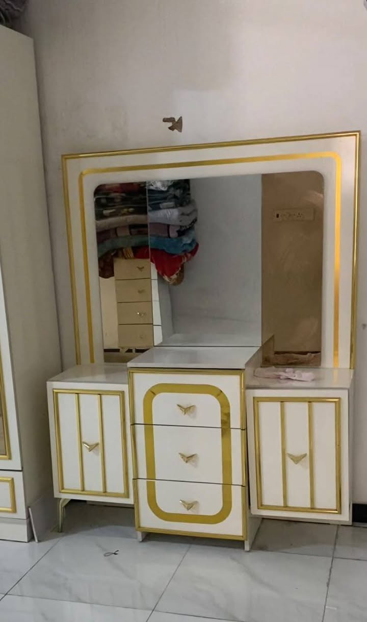 غرفة تركي لبيع مليون وربع العنوان الدوره.    العندا غرفه تركي للبيع يدزلي خاص


**إذا كنت صاحب هذا الإعلان وتريد حذفه لأي سبب، رجاءا أرسل رسالة إلى الدعم الفني**