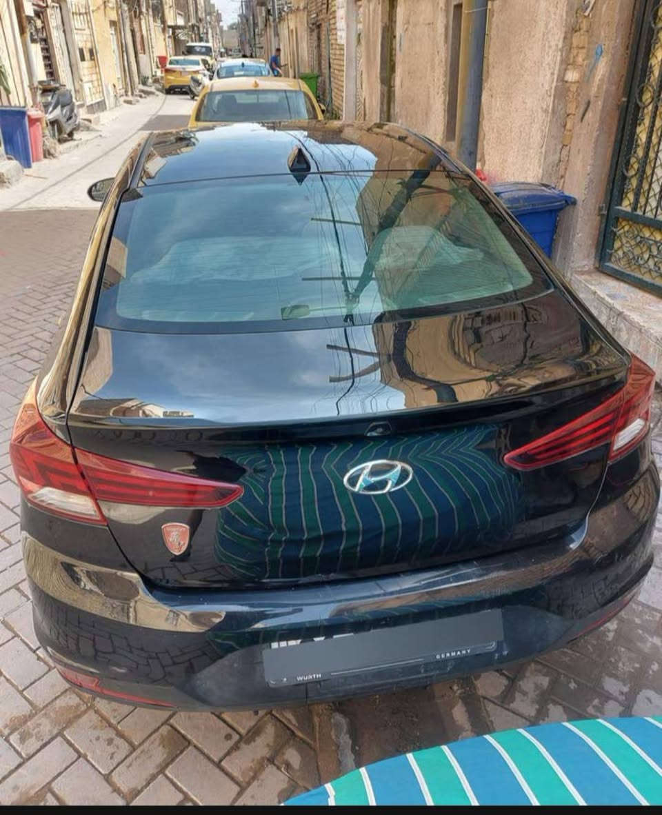 سلام عليكم للبيع النترة وارد امريكي حادث دعامية فقط
وبل عراق صبغ موضح بل سونر سيارة ليبل واحد بدون تبديل اي قطعة  ايرباك سليم شاصي لغد سليمات مكينة ٢٠٠٠ دوش 
كير اي تي ماشية ٧٣ الف رقمهة سليمانية باسمي تحويل ثاني يوم سعر ١٢٨وبيهة مجال مكاني بغداد حي جميلة اي ستفسار اتصل ***********
