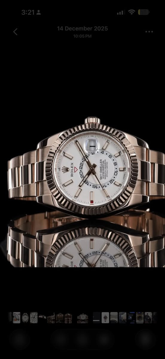 Rolex sky dweller تحفه فنيييييييييه مكينه اوتو
١-مكينه اوتوماتيك يابانية التصميم ✅
٢- سناتر شغاله✅ 
٣- سير stainless steel 904L درجه اولى ✅
٤- مختم شعار رولكس من كل مكان ✅
٥- مضاد الماء ✅
٦- جام زفير ضد الخدش ✅
٧- كامل ملحقات الاصليه الوكاله ✅
٨ الساعه بيها ضمان عام كامل مكينه و طلاء ✅


**إذا كنت صاحب هذا الإعلان وتريد حذفه لأي سبب، رجاءا أرسل رسالة إلى الدعم الفني**
