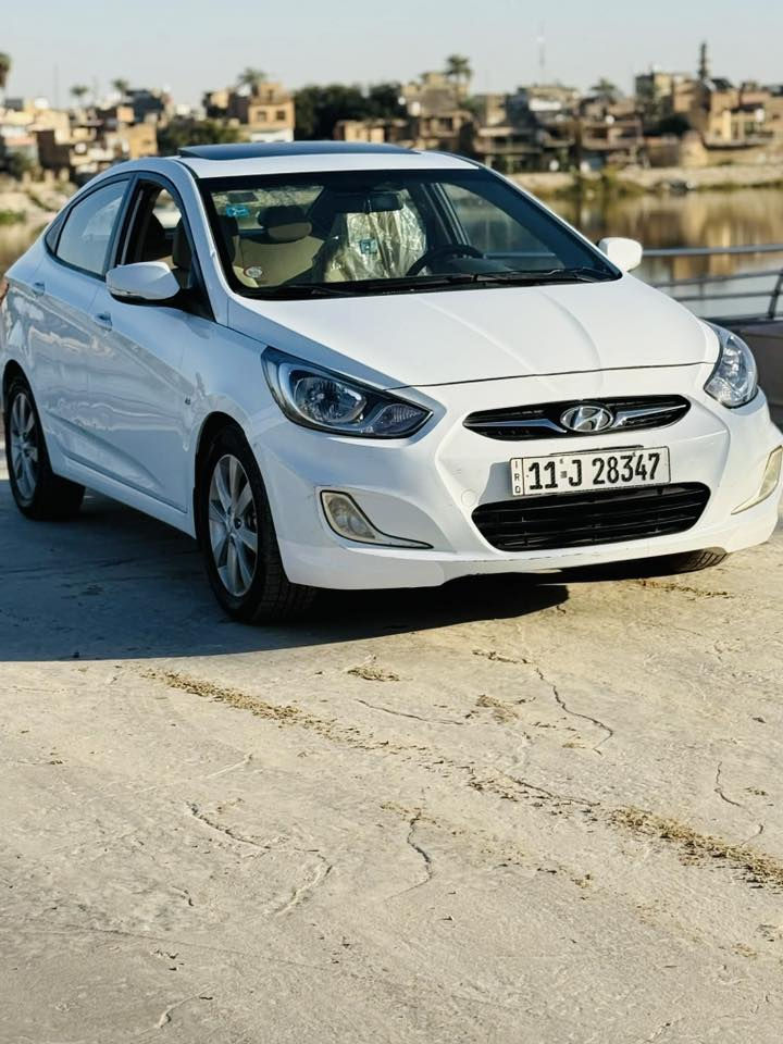 السلام عليكم اكسنت ٢٠١١
محرك 1600 بيضه بلو اربع دسك خمس تجاوي 
مكفووول من الصبغ فقط بارد الباب والجاملغ سياره حلوه ونضيفه رقم بغداد الجديد السعر ٩٦ للاستفسار ***********
