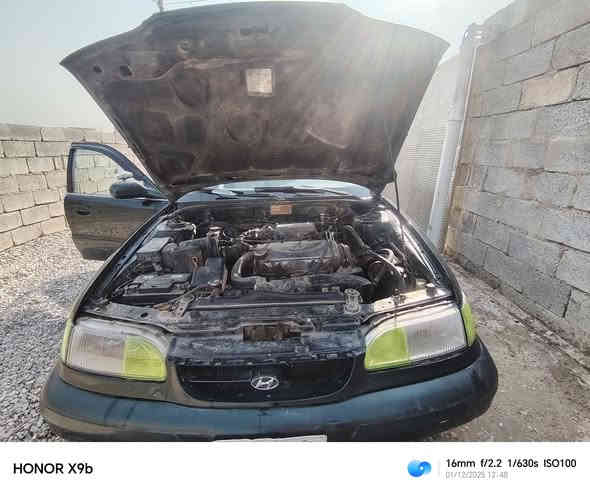 السلام عليكم سياره للبيع سوناتا توو محرك 2000 اوته ماتيك محرك وكير  خير من الله مديل 94 سنويه ل 26. تخم تايرر كهربائيات كله شغاله. مكاني ديالئ الخالص. السعرر 41 شراي يتصل ويدلل/ *********** / ***********
