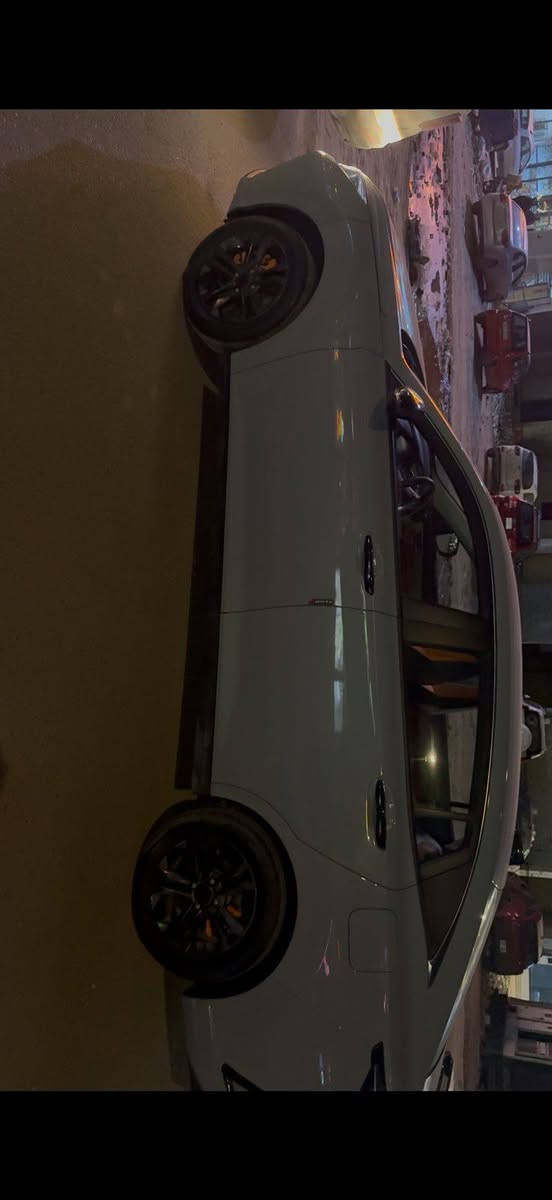 دونغ فنغ شاين 25 نضيفه بييها رصعه بالجنطه موضحه بالصوره والبنيد رصعه مامبينه حره باسمي سعر 17 مليون رقم بغداد ***********
