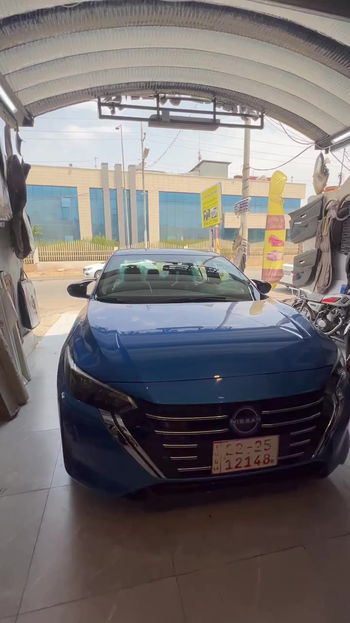 سنترا 2024 وارد امريكي
مبدل بونيد وجاملغ حادث بسيط جدا بدون دواخل 
السيارة ع ايدي من المعرض 
ماشية 42 الف كيلو 
مواصفات SV
رقم اربيل والسيارة ب اسمي 
للتواصل ***********
