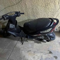 دراجه ثعلب نوزل بيه نواقص  ابيعه كوم حديد رايده ب ١٢٥ مكاني حي الجهاد ...