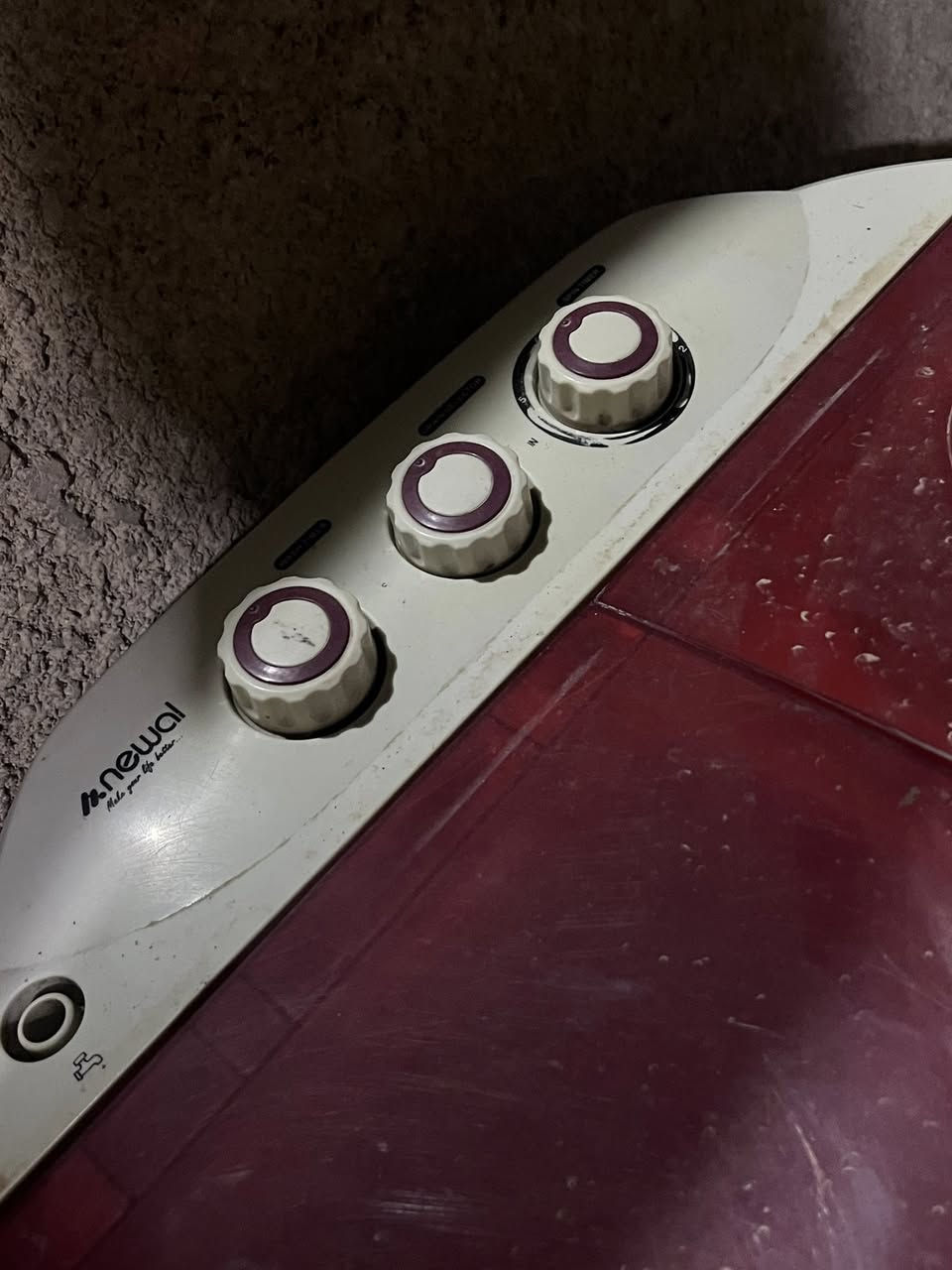 غساله نوال صغيره للبيع شغاله بس التنشيف وكف مديشتغل باقي كله نظيف اريدهاب ٣٠ مكاني بغداد الغزاليه


**إذا كنت صاحب هذا الإعلان وتريد حذفه لأي سبب، رجاءا أرسل رسالة إلى الدعم الفني**