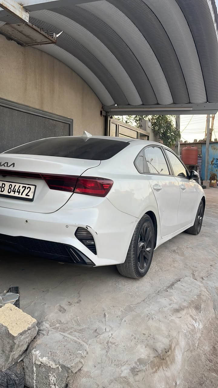 سلام عليكم، سيارة كيا k3 موديل 2024، بصمة ونظام رادار ومثبت سرعة وكل المواصفات، السيارة مضروبة قبل يومين وصورة الضربة بالمنشور وعارضها للبيع على وضعها السعر المطلوب ١١٠ ورقة مكانها بصرة الزبير الزبير, البصرة


**إذا كنت صاحب هذا الإعلان وتريد حذفه لأي سبب، رجاءا أرسل رسالة إلى الدعم الفني**