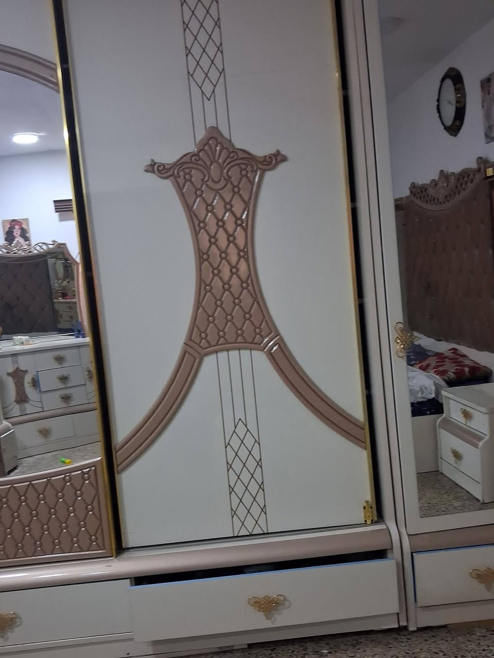 للبيع


**إذا كنت صاحب هذا الإعلان وتريد حذفه لأي سبب، رجاءا أرسل رسالة إلى الدعم الفني**