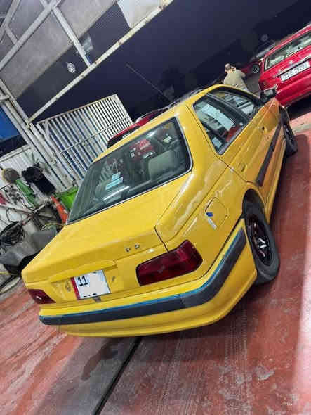 السلام عليكم  بيجو بارص 2015
سيارة بلادية رقم بغداد الانكليزي الدولي الجديد هزه و سنوية و ارقام جدد مصفره هيئة و غرامات سياره بعض الملاحظات بل كشر يرادلة ترتيبات بسيطة  سياره لا ضربه ولا صبغ ولا تبديل ما عده صبغ شوي بل بنيد كير و مكينه و صدر كله جاهز اتخم تاير جديد و كهربائيات شغالة مكاني بغداد الشراي يتصل 
‭0771 547 7730
