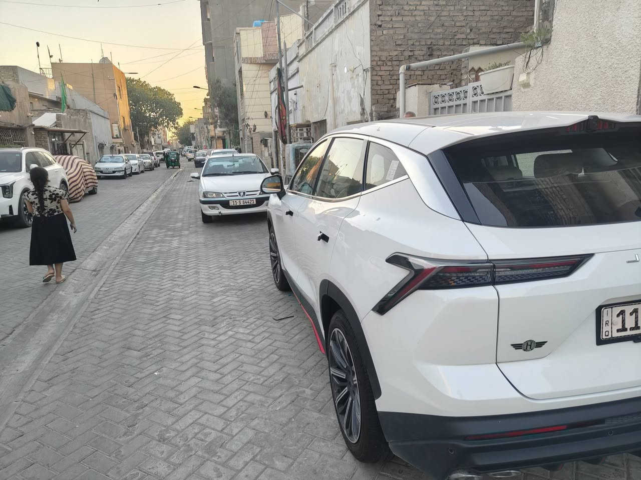 جيتور داشنك للبيع ابيض فول رقم بغداد ماشية 2500 كم محرك 1600
داخل الضمان مكفولة كفالة عامة عنوان بغداد شارع المغرب هاتف ***********
