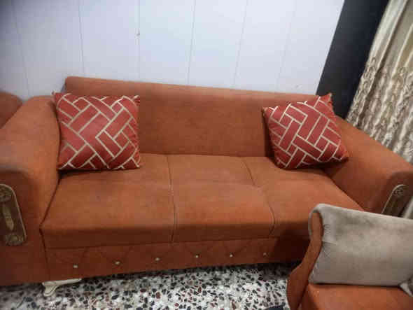 متاح تخم 10 نفرات اخو جديد مكان طويريج يم محطه تعبئه وقود الهنديه السعر 260 الاف ***********
