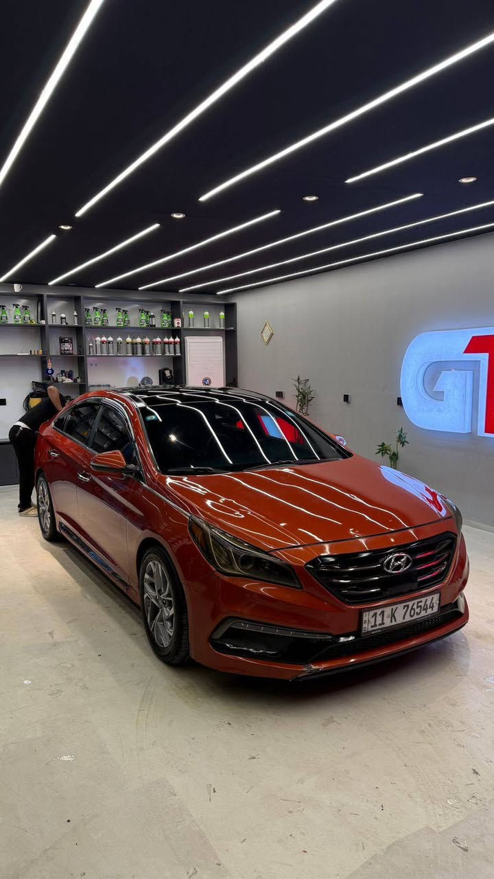 هونداي سوناتا2015 وارد امريكي لمتد
رقم بغداد مشروع وطني بسمي 
سياره مواصفات فول 1\1 أعلى فئه 
بصمه تشغيل و ابواب و صندوق 
فتحه سقف بنوراما 
كشنات جلد + كهرباء + تدفئه و تبريد 
محرك 2000 تيربو
رادارات جانبيه و خلفيه 
تحديد مسار و قياده ذاتيه
بردات خلفيه 
لد امامي خلفي 
انضمه قياده 
نضام اوتو هولد 
سايد بريك بصمه 
حفض وضعيات الكشن 
تبريد قطعتين و الأمامي مناخ منفصل
شاشه كبيره + كامره + نضام صوت انفنتي 
ستيرن رياضي حرف D مع شفتات كير
وبعد بيها مواصفات السياره نضيفه و جاهزه ماشيه 125الف  
بيع أو مراوس 

بيع أو مراوس عادي 

     مكان السيارة بصرة

             للإستفسار

                            ***********
