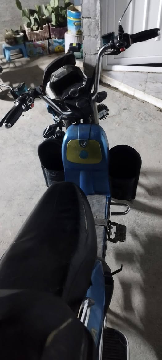 دراجه للبيع بطاريات نص زينات ابيع نص عمر السعر 400   ***********
