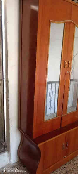 السلام عليكم عندي غرفة نوم صاج للبيع السعر 800 وبه مجال العنوان بعقوبة منطقة السادة قرب فرن صمون موج البحر الاتصال على الرقم ***********
