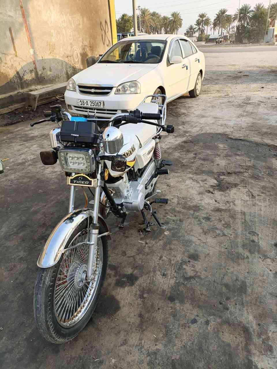 السلام عليكم دراجة للبيع موديل 23 دراجة جديدة اوراق كاملة مكاني بابل سعرها 600 الف 
للأستفسار ***********
