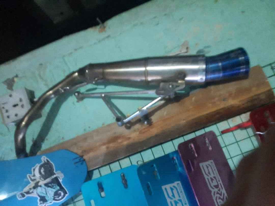 سلام عليكم مكينه 63 مال موت 🥇 كور تتمارك بوشه صالنصه اصلي كابريتر قفاز حجم 30 نقص كلجات وملف فقط قيم وخذ مكاني كفاح


**إذا كنت صاحب هذا الإعلان وتريد حذفه لأي سبب، رجاءا أرسل رسالة إلى الدعم الفني**