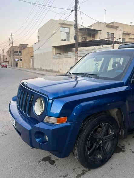 السلام عليكم
جيب باتريوت موديل 2009

السياره باسمي السنويه 28 رقم بغداد انكليزي

السياره حلوه وكاعده 

كير محرك كفاله

بجم كبس

تلث قطع صبغ ابيعلك احزام

شاشه وكامره دواره

سيبايه المنيوم للجمالية

نواقص السياره صدر تعبان

تجي وكل هلا بيك اتكلب السياره واتشوف بعينك

مكان السياره بغداد المشتل قرب بانزين خانه الفضيليه

السعر 78 وبيها مجال للطيبين

رقم ***********
او خاص
