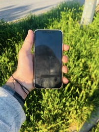 ايفون ١١ برو ماكس • ٢٥٦ • مبدل شاشة