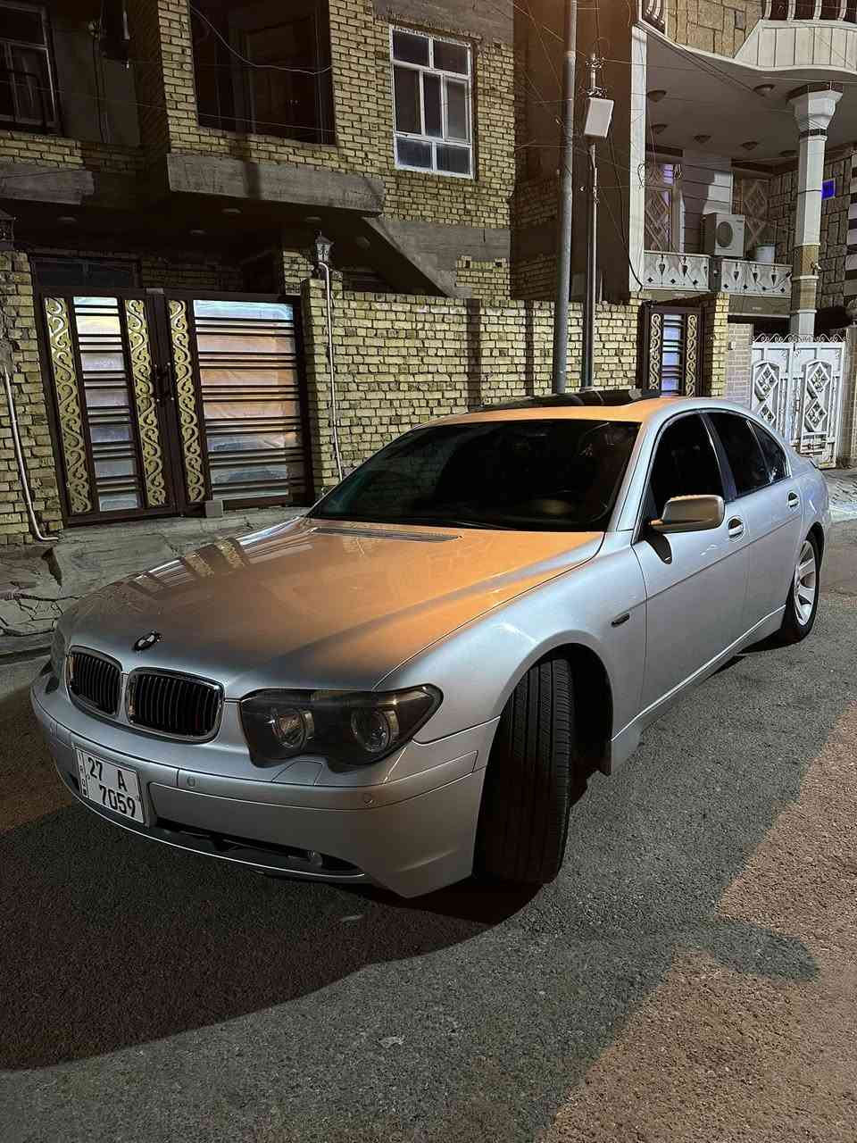 BMW 745i v8
اللهم صلي على محمد وال محمد 🤍
باخره 2002 اللون رصاصي مكفوله كفاله عامه السياره فول مواصفات بصمه 5بردات كهرباء خزن ميموري كشنات جلد تدفئه تبريد تحكم استيرن كير تعليك وسايد ابريك كهربائي حساسات امامي خلفي شاشه وموس  بل اضافه الى كلاصات يشتغلن بارد وي التبريد وحار وي التدفئه فتحه سايد روف 3طگات مثل ماموضح بلصور كلشي بيه شغال وخير من الله مكينه وكير وحداديه كفاله تخم ويل وتخم تاير جديد سياره غرفتها نظيفه جداً وكهربائيات كله شغاله وتلفوناتها وغراضها كله موجوده رقم ذي قار 4 ارقام الدولي مشروع وطني مداور بنفس اليوم سياره عل ايدي مال جناي من البيت للجامعه تاخذها ربع ماتصرف عليها مكان السياره كوت مركز المدينه السعر 133 قابل للتفاوض ويرهم بيع او مراوس للاستفسار الاتصال ***********وموجود واتساب ايضاً  وبلتوفيق للجميع .
