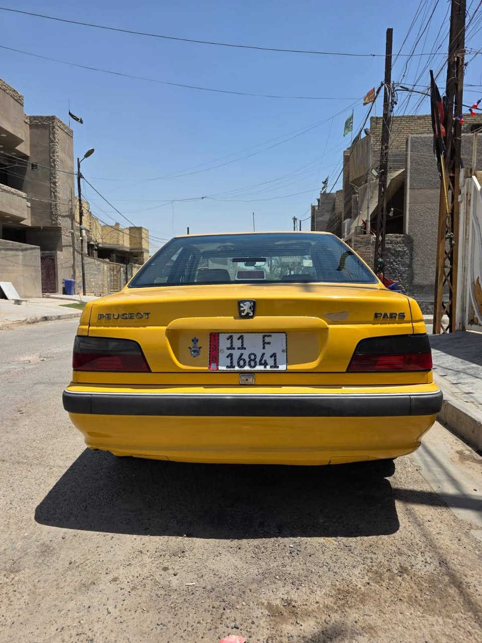 بيجو بارص موديل ١٥ مكفوله من تبديل والصبغ مكينه وكير جدد صدر جديد تخم تايرات جديد تبريد ثلج كهربائيات شغاله مصفره هيهات وغرامات رقم انكليزي السعر ٤٨ وبيه مجال للطيبين التصال ***********
