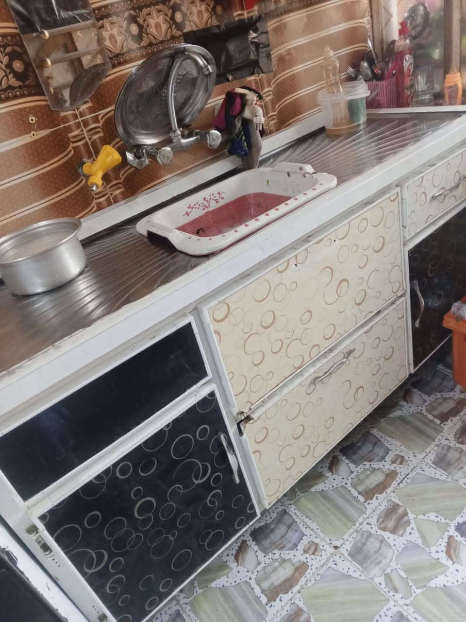كاونتر للبيع مترين في مترين في متر ونص


**إذا كنت صاحب هذا الإعلان وتريد حذفه لأي سبب، رجاءا أرسل رسالة إلى الدعم الفني**