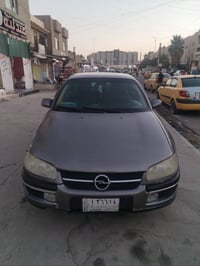محرك ٢٫٠ • ١٩٩٥ • قير عادي
