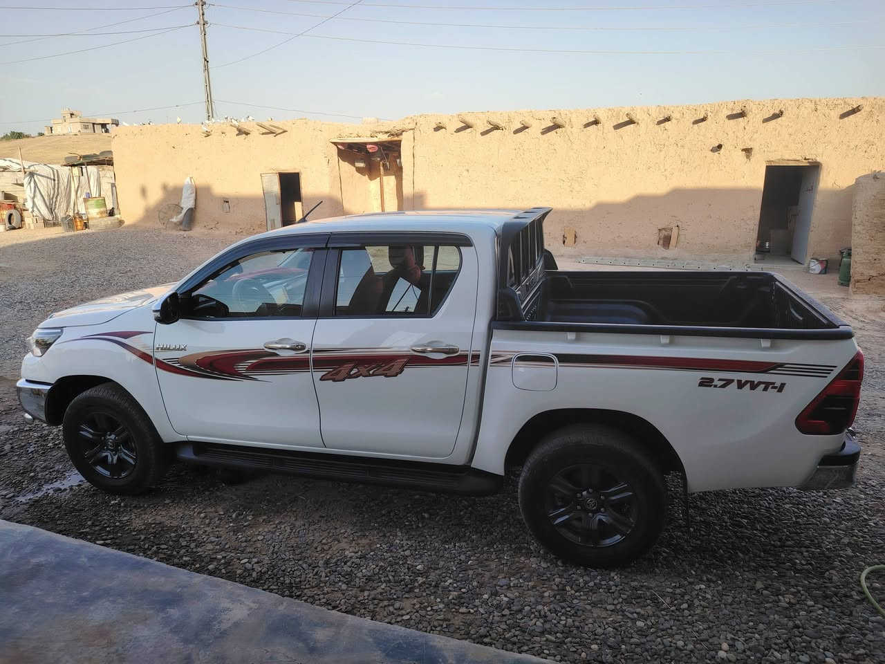 السلام عليكم عذاري دبل اكسل موديل 21 اوتماتيك بصمه ماشيه 93 حقيقي بيها بارد شبر فقط السعر 285 وبيها مجال اتصال على الرقم 
***********
***********
