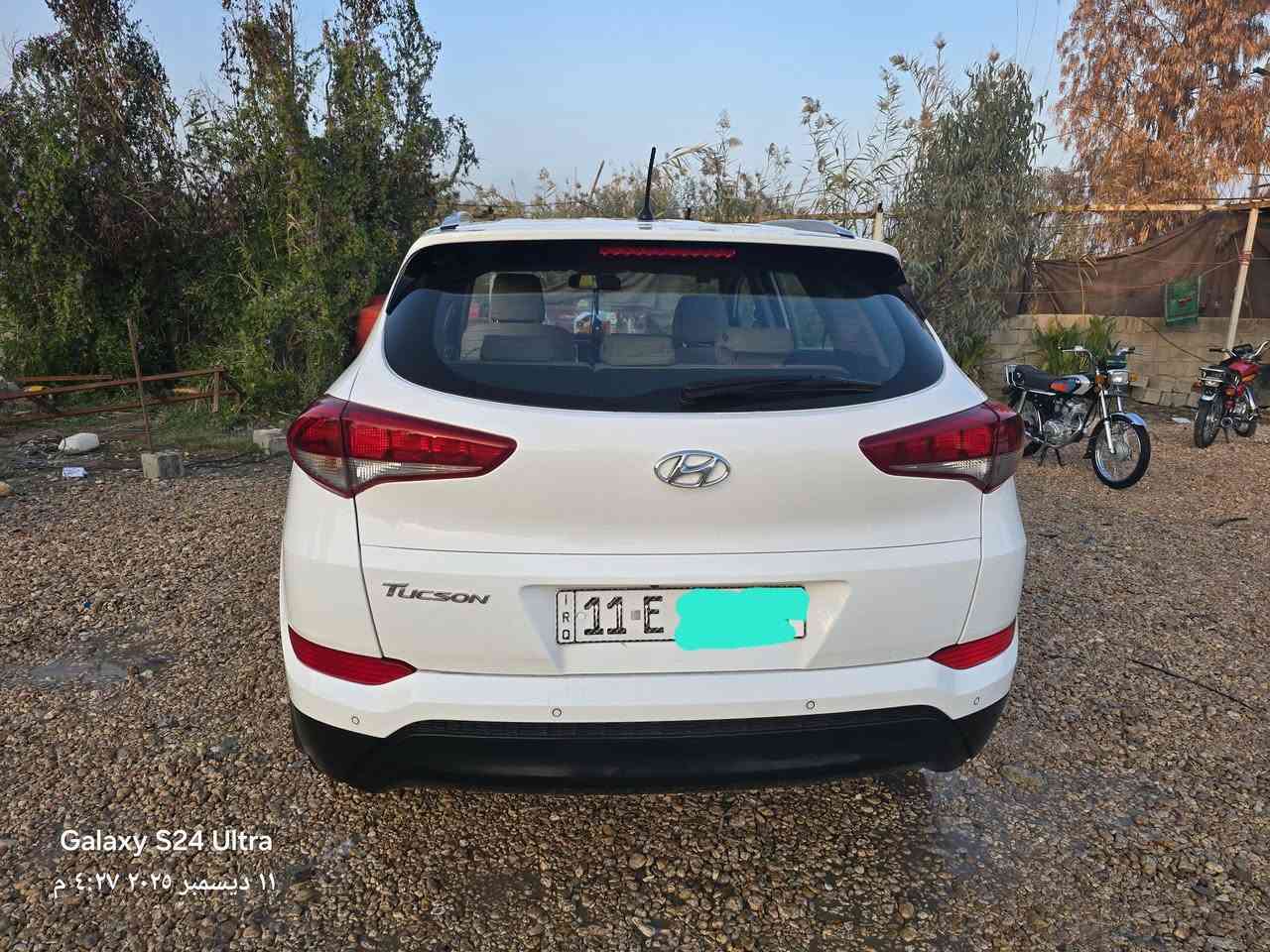 السلام عليكم توكسان خليجي مديل 16شكل 17 خليجي كفاله بس رصعه صغيره جداً وره مواصفات معروفه كامره شاشه مري شفط ترحيب مري تحكم استيرن تبريد قطعتين لد نهاري جديده جداً بغداد بسمي *********** بغداد الحريه ودلل السعر 172 وبيه مجال بصيط
