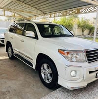 لاندكروز GXR • ٢٠١٣ • مكفولة عام