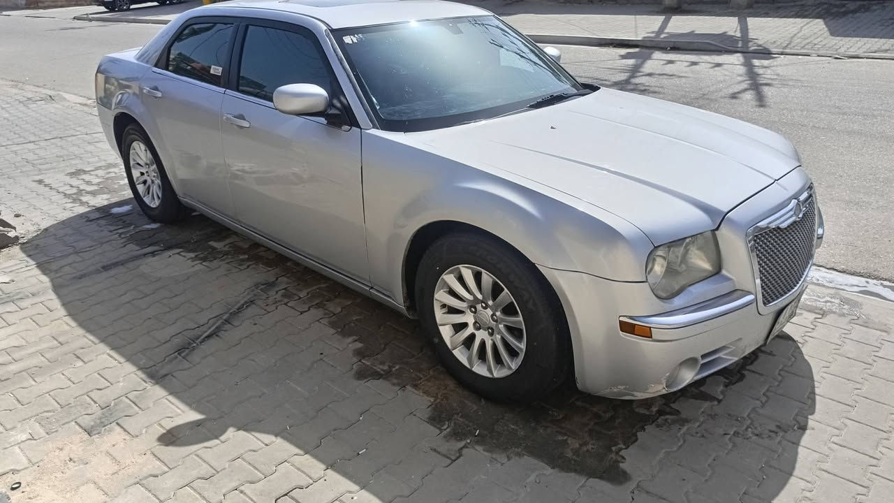 سلام عليكم
اوباما ٢٠٠٦ رقم بصره سنويه ٢٩
سياره مصبغه عام جماليه 
مبدل قطعتين جاملغ وبنيد 
سياره حلوه وجاهزه تبريد جديد سياره كامله 
مابيه نقص عنوان بصره ام قصر 
سعر ١٠٠ قفل شراي يتصل 
***********
