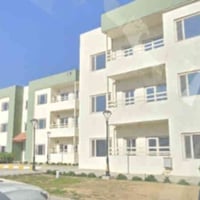 مجمع ريحانه • شقة للبيع • طابق ارضي ١٤٢م