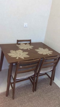 ميز سفرة • هوم ستايل