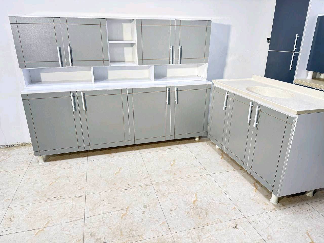 كاونتر خشب mdf قياس مترين وسنك متر و20 مرمر سعر 280 الف والتوصيل مجاني😍❤‍🔥.